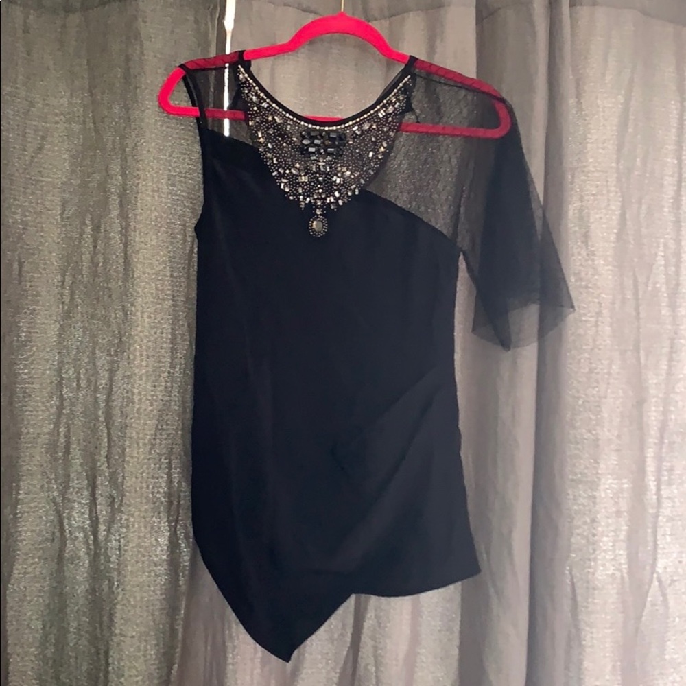 BCBG top
